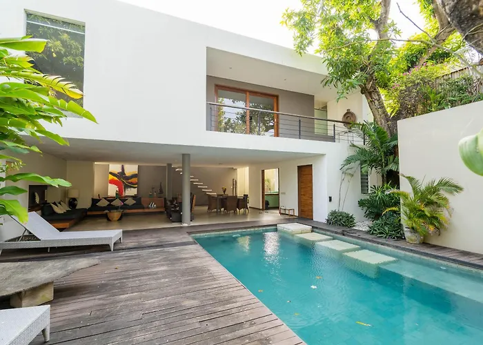 Athena * Seminyak (Bali)