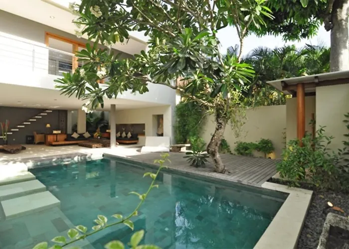 Athena * Seminyak (Bali)